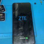 Pantalla del teléfono ZTE Android con la opción de desbloqueo de Google. Desbloquea tu ZTE.